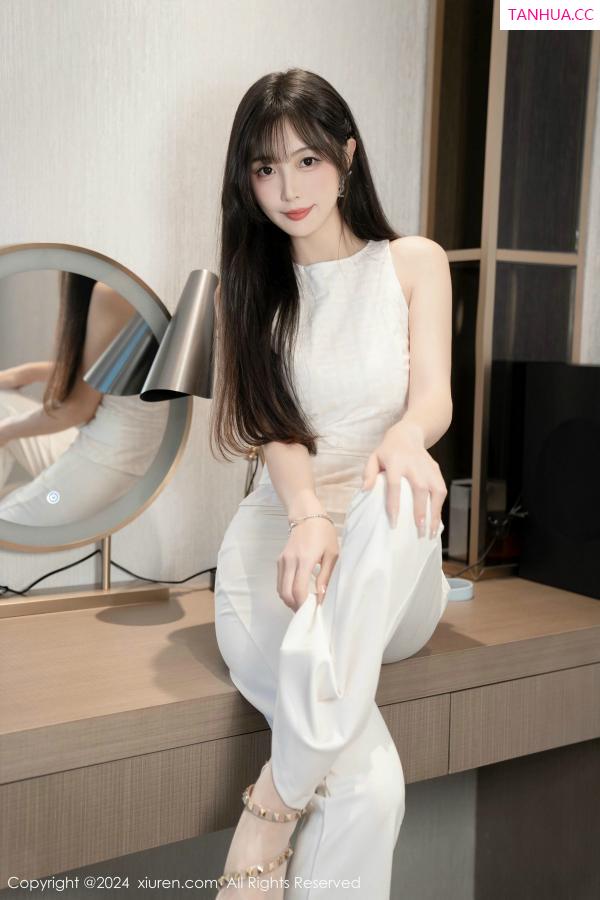 林星阑  [XiuRen]高清写真图 2024.11.29 No.9528 林星阑 美腿丝袜第38张图片